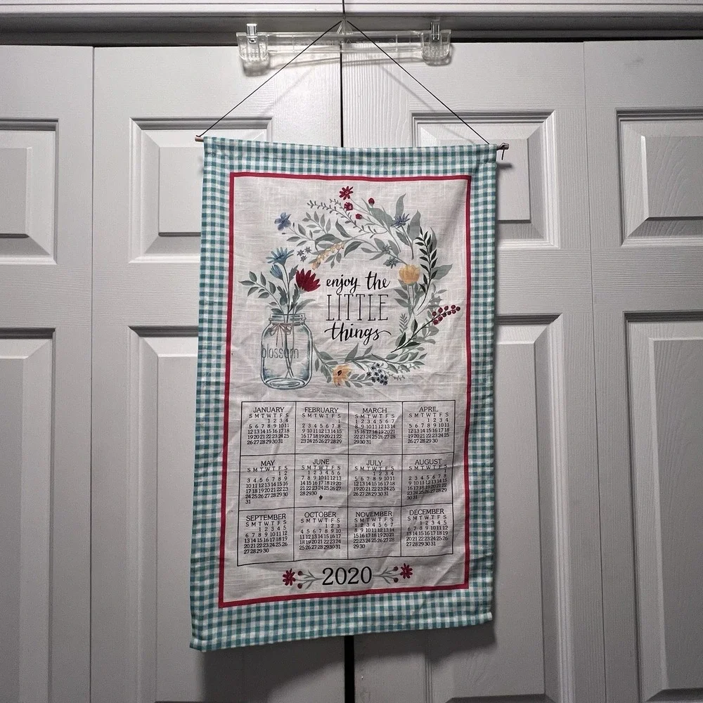 2020 Hanging Tea Towel Fabric Calendar Cottage Core Linen Mason Jar Flowers